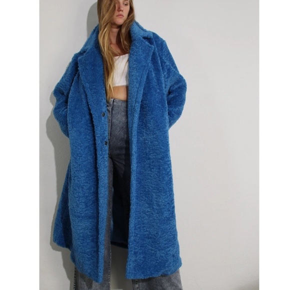 COPY - Ugg women jacket in a size L/XL new with tags - Picture 3 of 8